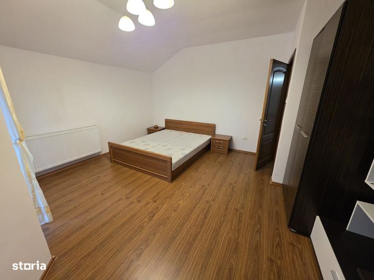 De vanzare Jumatate de duplex, zona Scoala Gimnaziala Rudolf Walther - 3