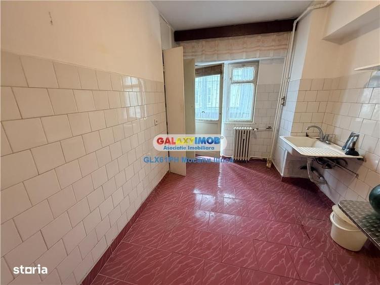 Apartament cu 3 camere în Republicii