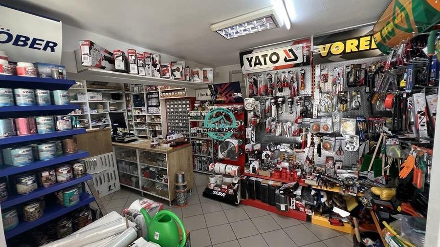Spațiu comercial, de 50 mp, în Central