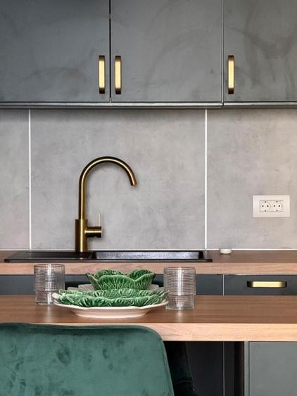 Apartament cu 3 camere semidecomandat în 23 August (Cațelul)