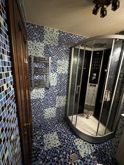 Apartament cu 4 camere semidecomandat, mobilat în Ostroveni