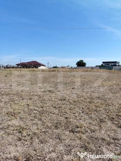 Teren intravilan, 949 mp, deschidere la 2 strazi, Malu Mare - 1
