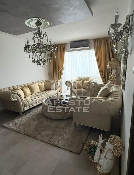 Apartament cu 3 camere decomandat în Girocului