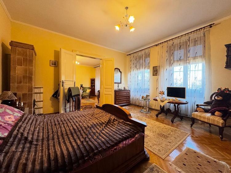Apartament cu 2 camere decomandat, mobilat în Central