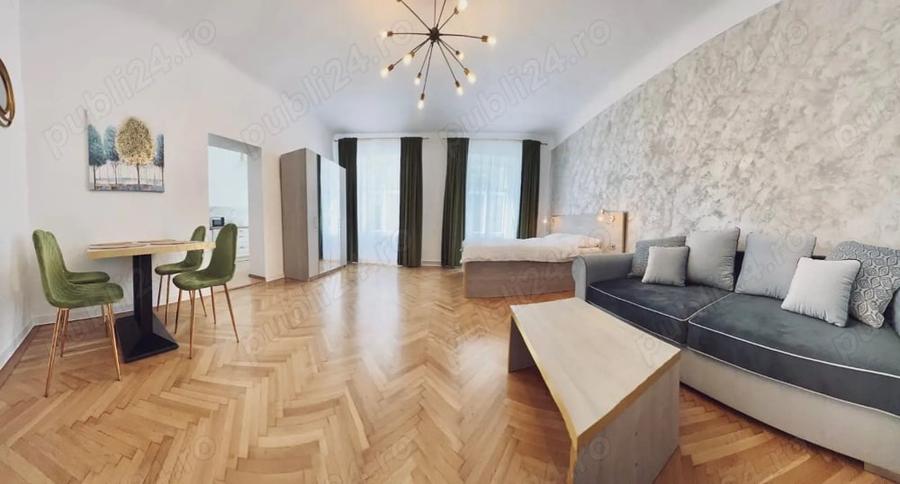 Apartament cu 3 camere decomandat în Central