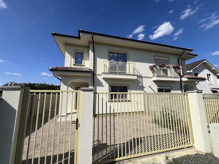 Casă cu 4 camere cu Teren 333 Mp în Giroc