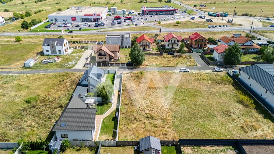 Teren Construcții intravilan de 786 mp, în Râșnov