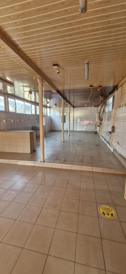 Spațiu comercial, de 90 mp, în Central