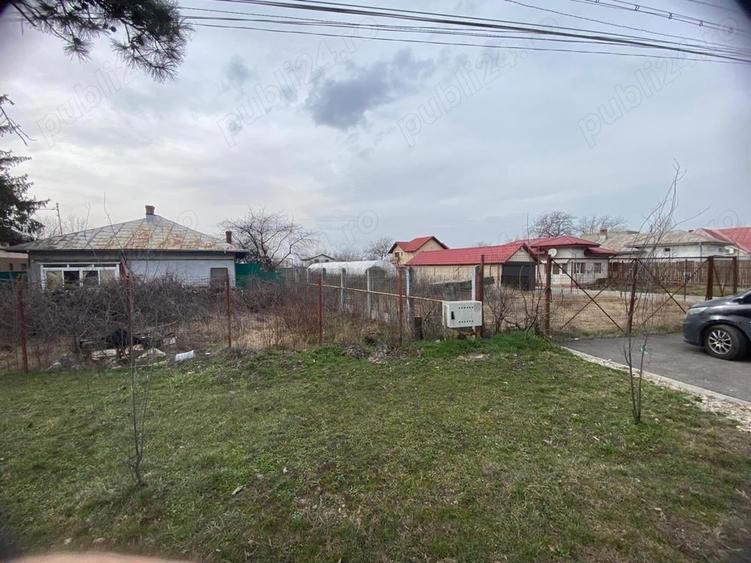 Teren de 3326 mp, în Săftica