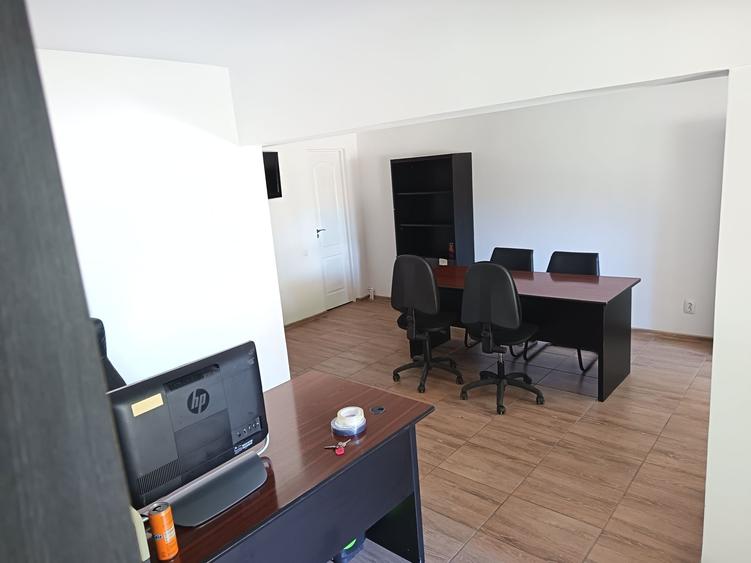 Apartament si spatiu comercial - 7