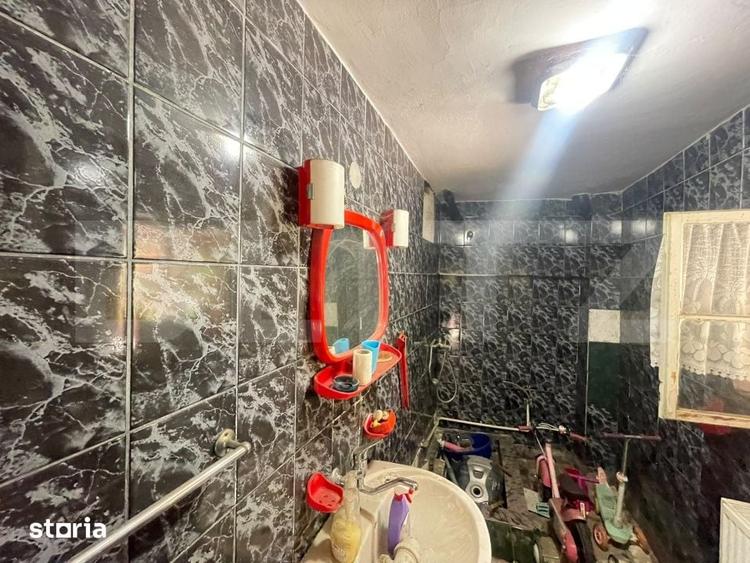Casă cu 4 camere cu Teren 260 Mp în Brazda lui Novac