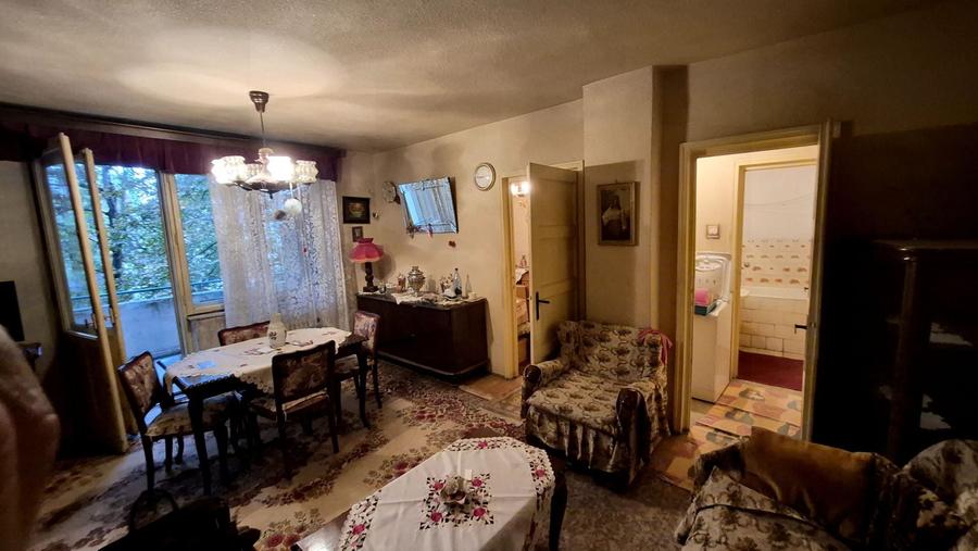 Apartament cu 2 camere semidecomandat în Romană