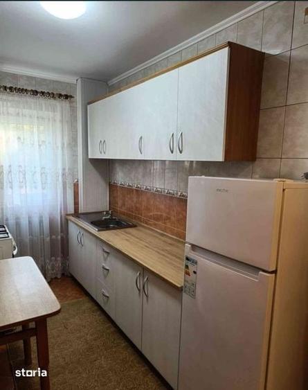 Fara agentii-Ap.f.curat.langa.Iulius Mall - 1
