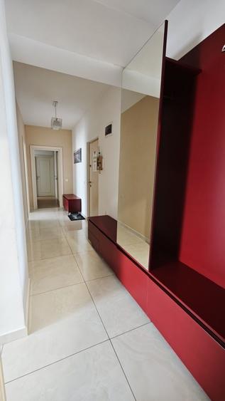 Apartament cu 3 camere decomandat în 9 Mai