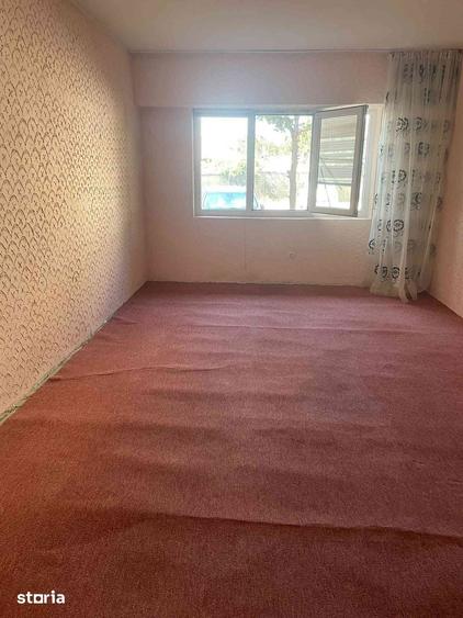 Apartament 2 camere, curte ?i beci, Mangalia - 1