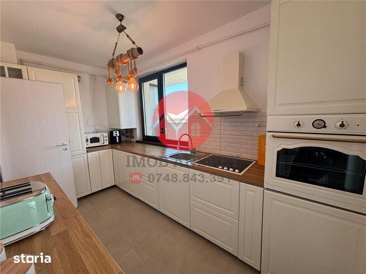 Apartament cu 2 camere decomandat în Central