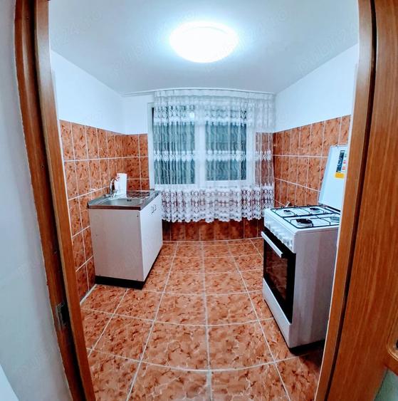 Apartament cu 3 camere decomandat în Fălticeni