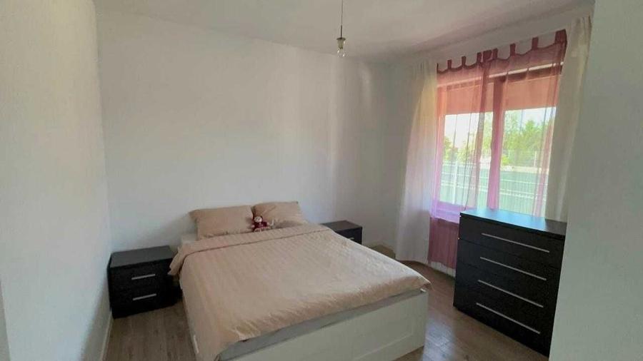 Casă cu 4 camere cu Teren 600 Mp în Balotești