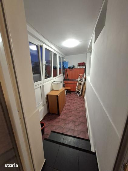 Apartament cu 2 camere decomandat în Valea Ialomiței