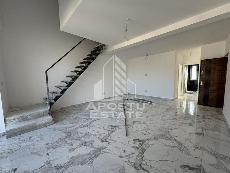Apartament cu 3 camere semidecomandat în Giroc — fotografia 1
