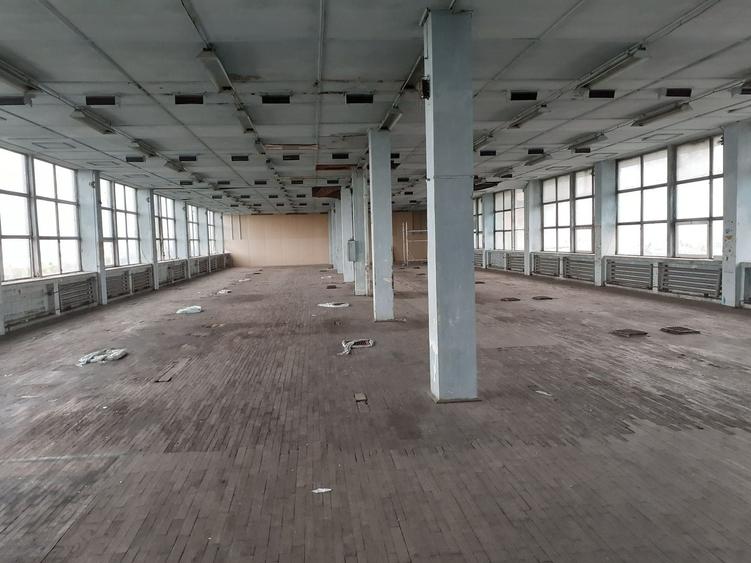 Spațiu industrial, de 700 mp, în 23 August (Cațelul)