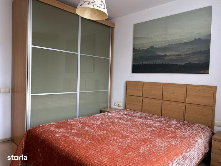 Apartament cu 3 camere decomandat în Drumul Taberei