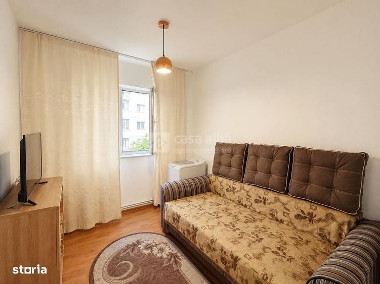 Apartament cu 3 camere semidecomandat în Alexandru cel Bun — fotografia 1