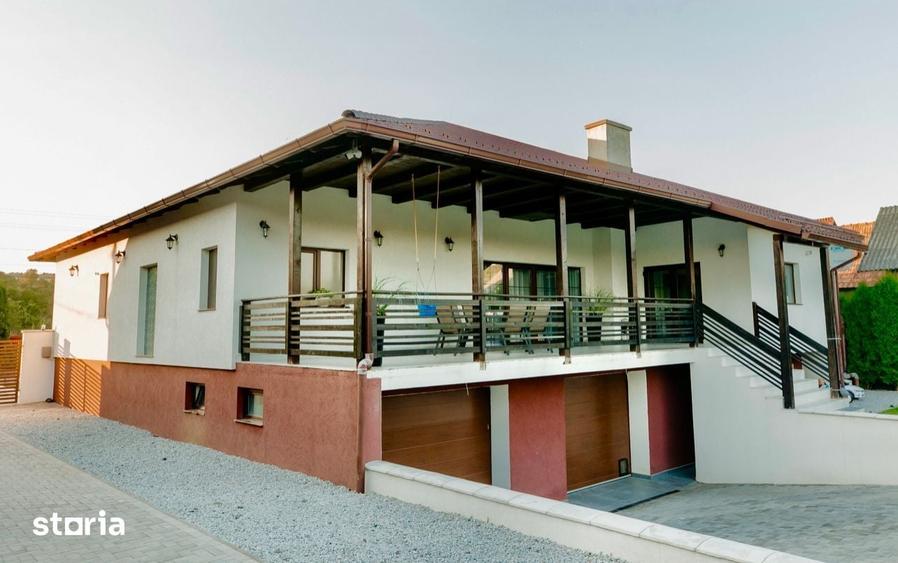 Casă cu 3 camere cu Teren 3000 Mp în Budacu de Jos