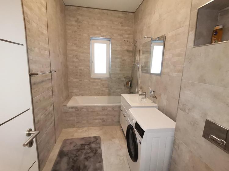 Apartament cu 2 camere în Mihai Viteazul