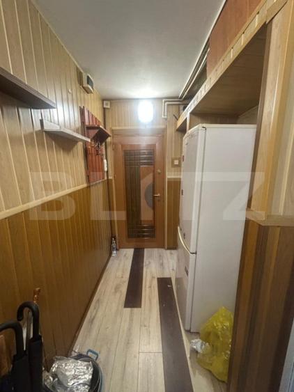 Apartament cu 2 camere semidecomandat în Micro 6
