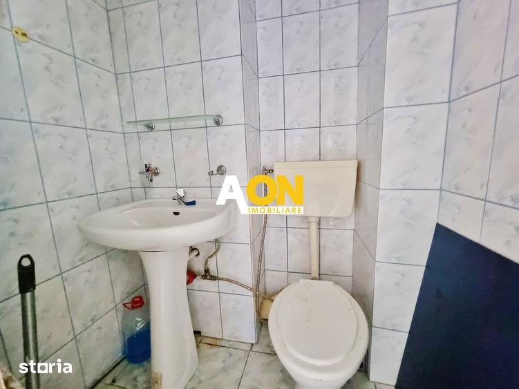 Apartament cu 3 camere, mobilat în Cetate