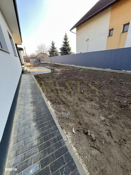 Casă cu 4 camere cu Teren 500 Mp în Central