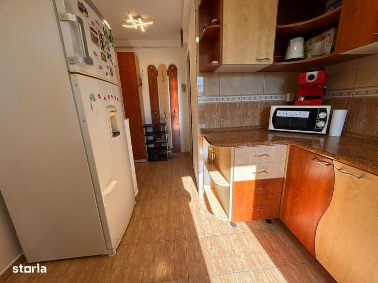 Apartament cu 2 camere semidecomandat în Gemenii