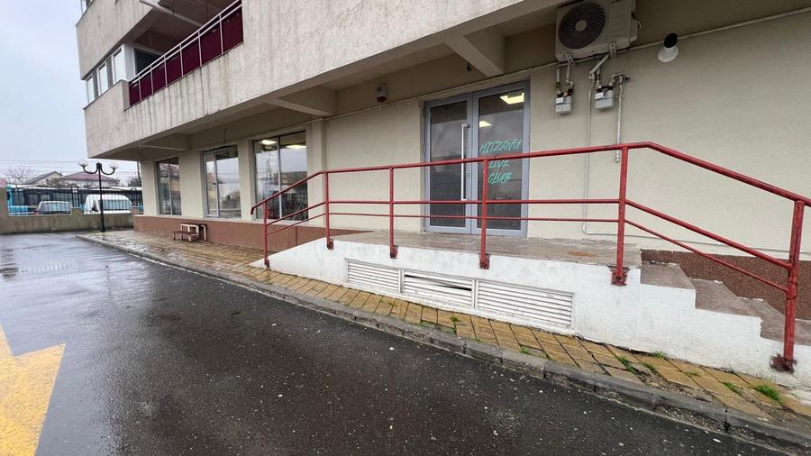 Spațiu comercial, de 247 mp, în Prelungirea Ghencea