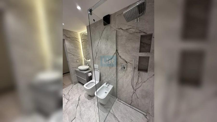 Apartament cu 2 camere semidecomandat în Sopor