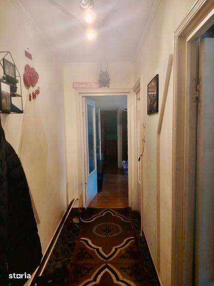Apartament cu 3 camere în Nufărul