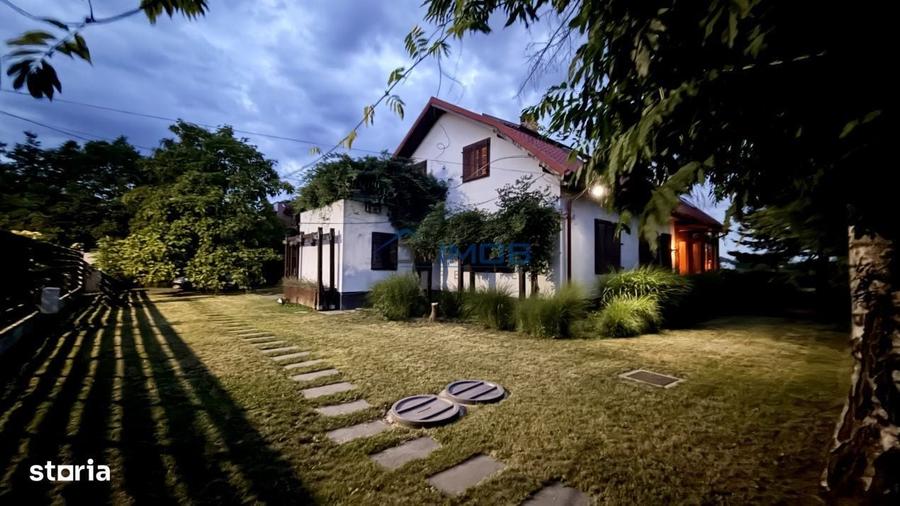 Casă cu 4 camere în Mihai Vodă