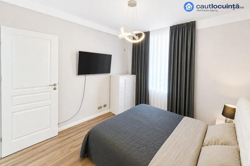 Apartament cu 3 camere în Tineretului
