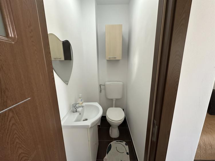 Apartament cu 3 camere decomandat în Brâncoveanu