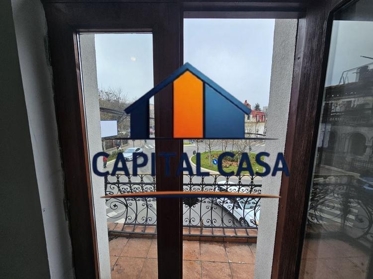Spațiu comercial, de 300 mp, în Central