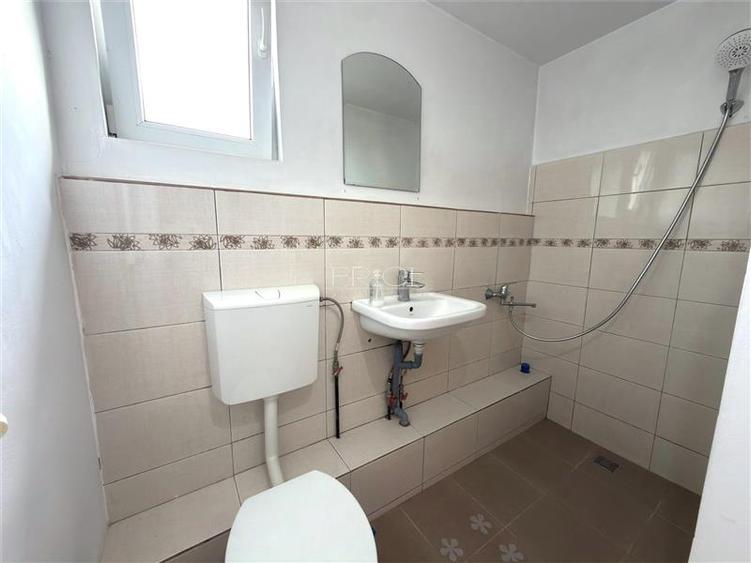 Garsonieră decomandată în Bartolomeu
