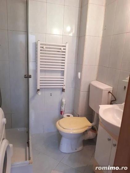 Garsonieră decomandată în Lipovei