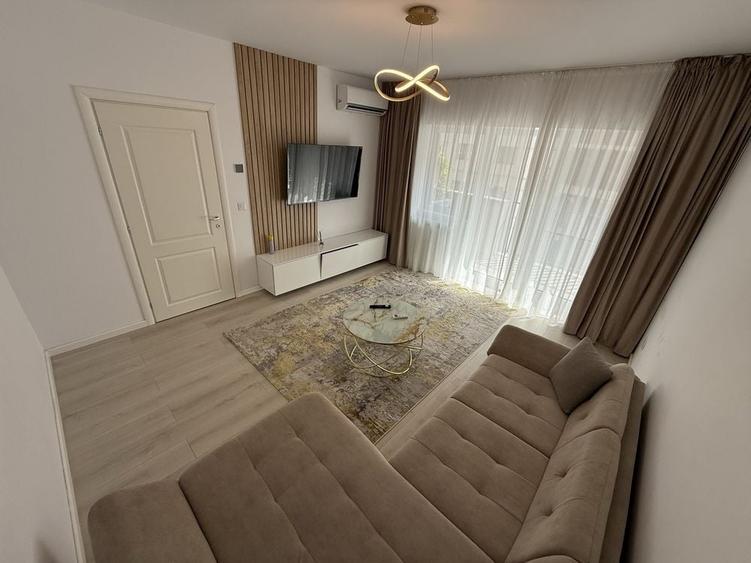 Apartament cu 2 camere decomandat în Dancu