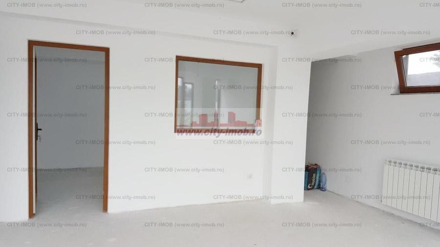 Casă individuală cu 15 camere decomandat cu Canalizare în Colentina