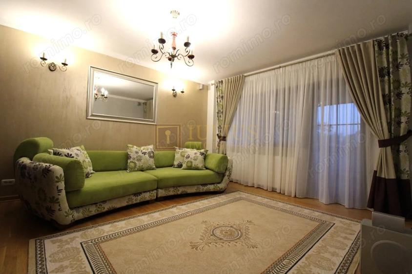 Apartament cu 3 camere decomandat, mobilat în Girocului