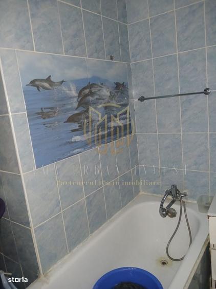 Apartament cu 2 camere nedecomandat în Sebastian