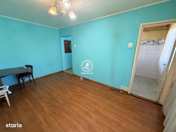 Apartament cu 3 camere în Alexandru cel Bun