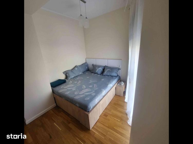 Apartament cu 4 camere în Palazu Mare