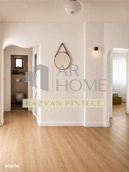 Apartament cu 3 camere decomandat, mobilat în Republicii