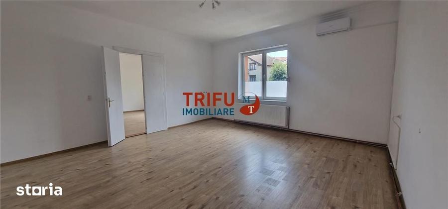 Casă cu 3 camere cu Teren 430 Mp în Tolstoi